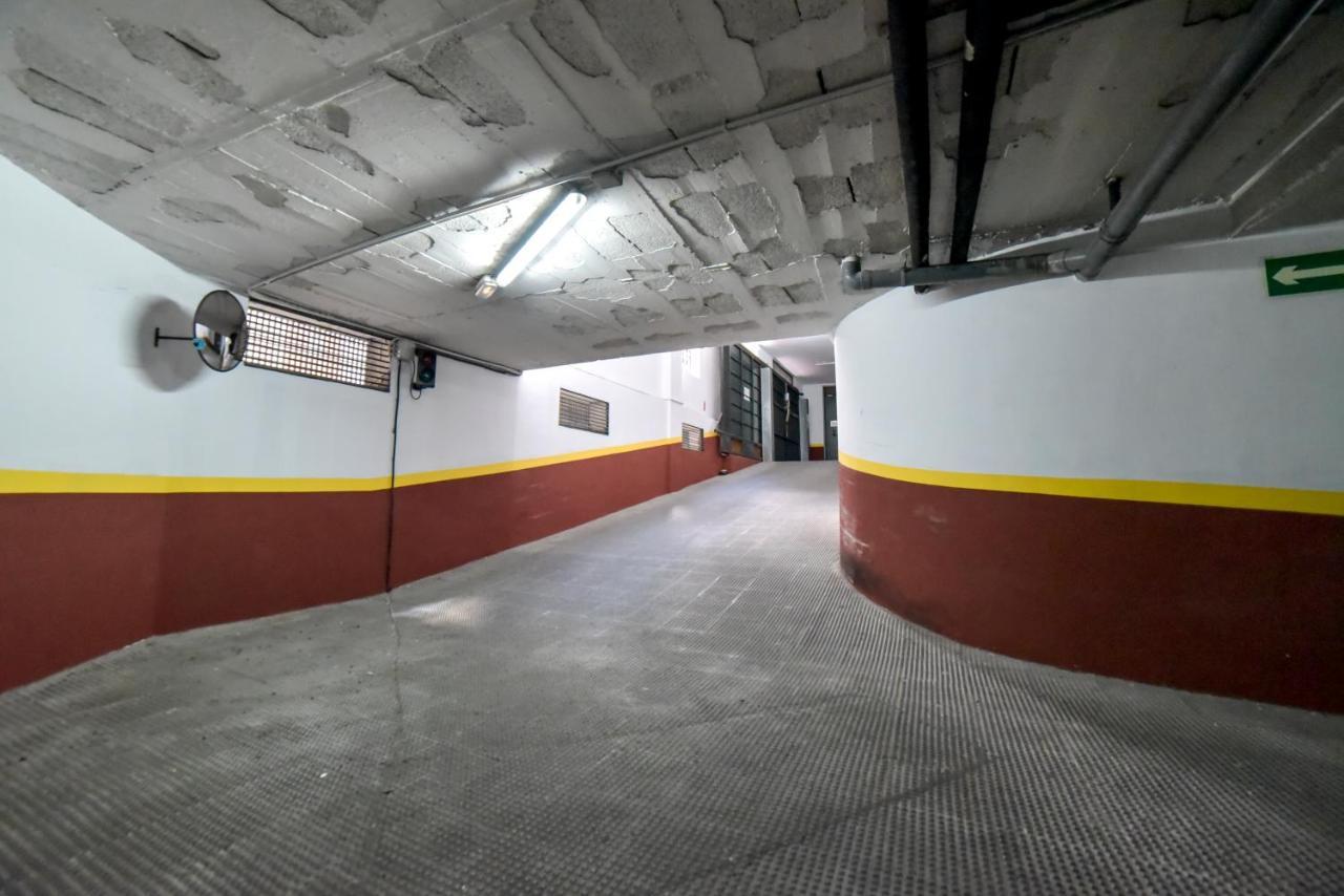 Ferienwohnung Peace, Pool & Parking At Centre Sevilla Exterior foto